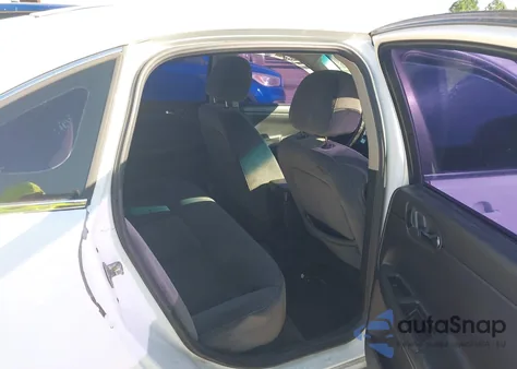 2011 Chevrolet Impala Lt z USA, uszkodzony, nr VIN 2G1WG5EKXB1160304